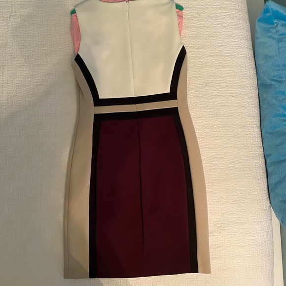 Calvin Klein size 12 dress — some stretch to it - Picture 2 of 2